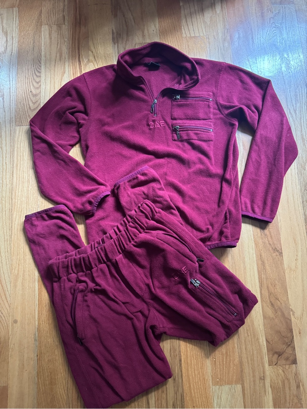 CISE Burgundy Red Fleece Lounge Set